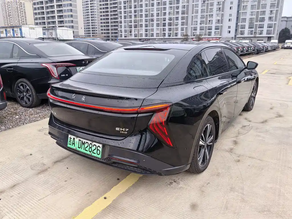Hongqi HONGQI EH7