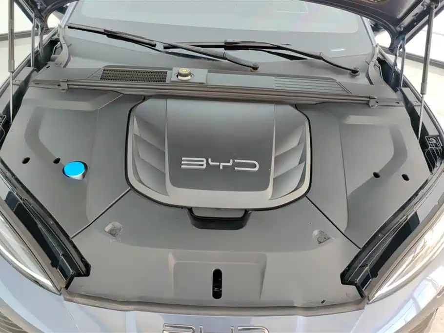 BYD SEAL