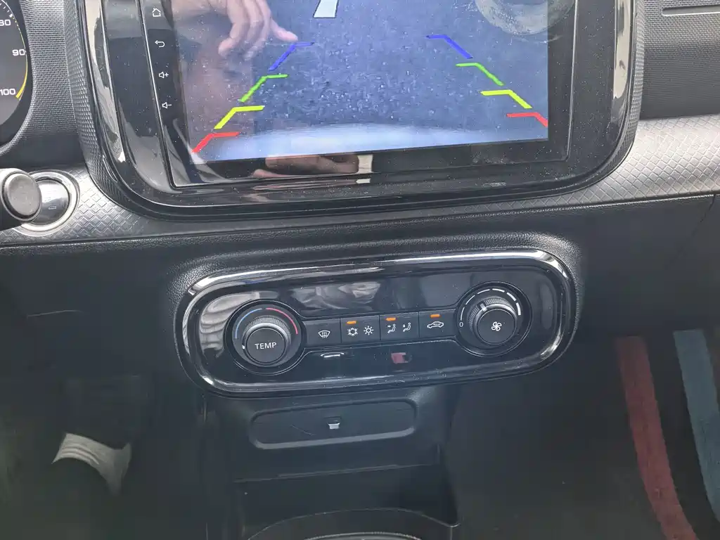 Roewe Clever — миниатюра 6