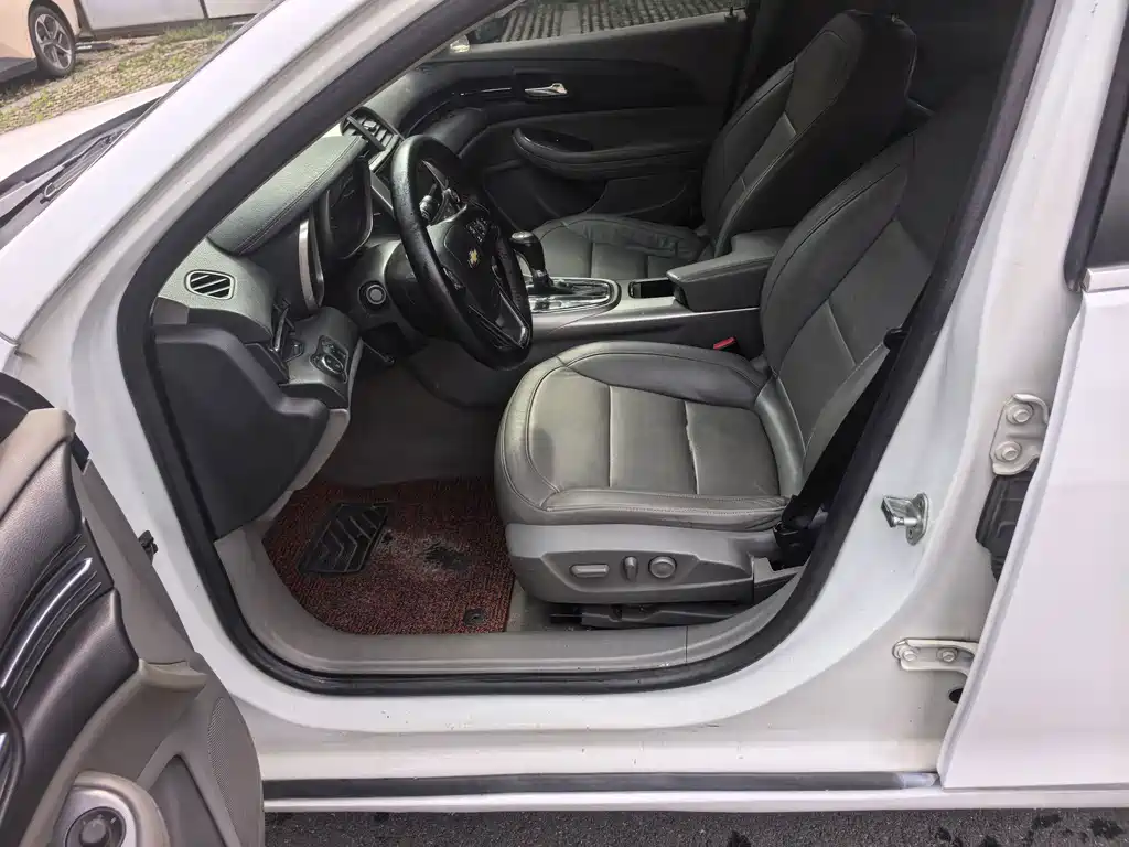 Chevrolet Malibu — миниатюра 7