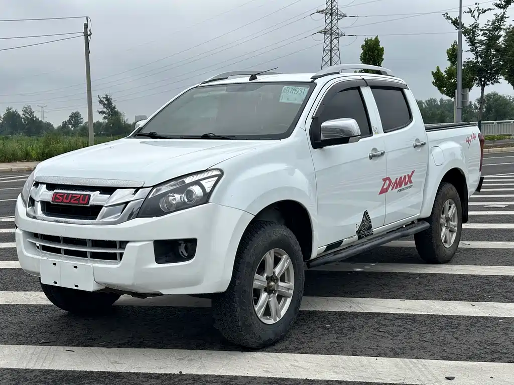 Isuzu D-Max 2018 3.0T AT Luxury 4JJ1-TC HI