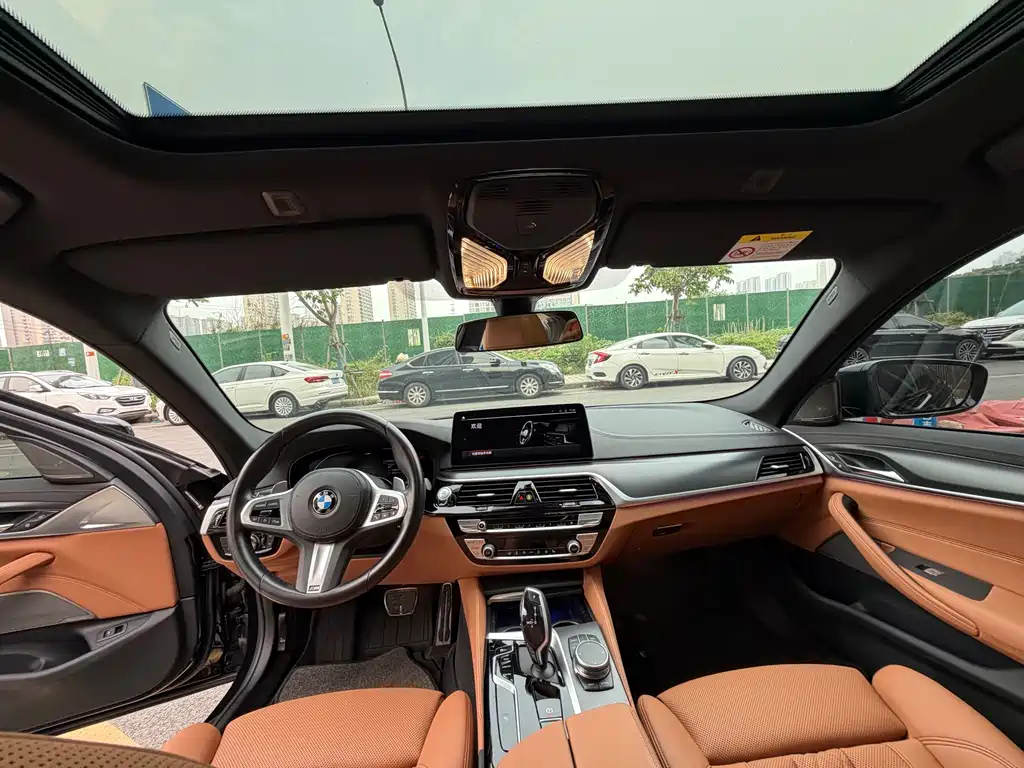 BMW 5 Series 5 2022 530i M Sport