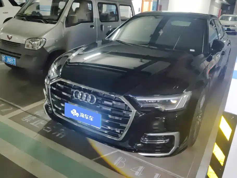 奥迪A6L 2023款 40 TFSI 豪华动感型 2024