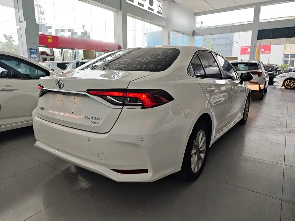Toyota Corolla — миниатюра 7