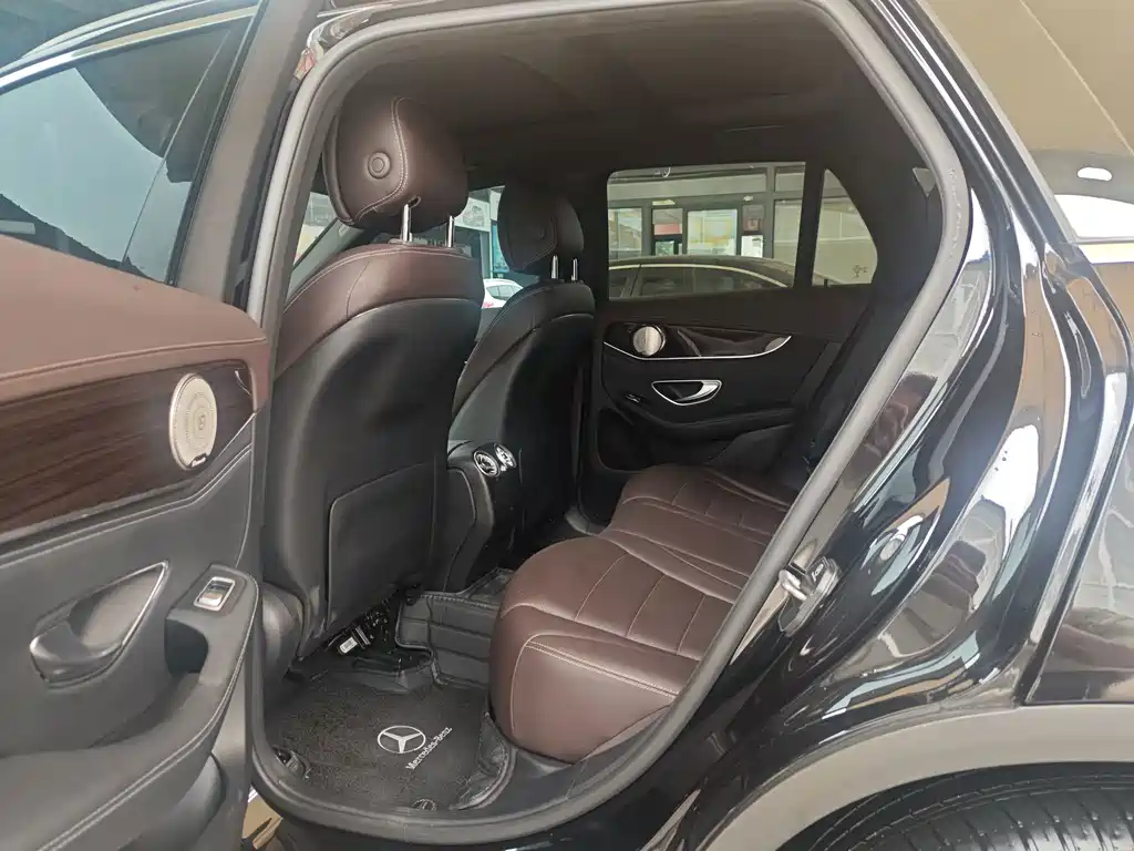 Mercedes-Benz GLC — миниатюра 5