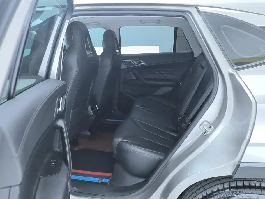 Roewe RX5 New Energy — миниатюра 11