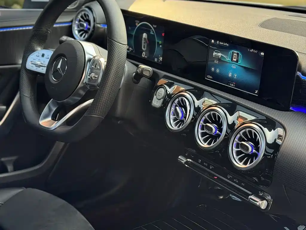 MERCEDES-BENZ A CLASS