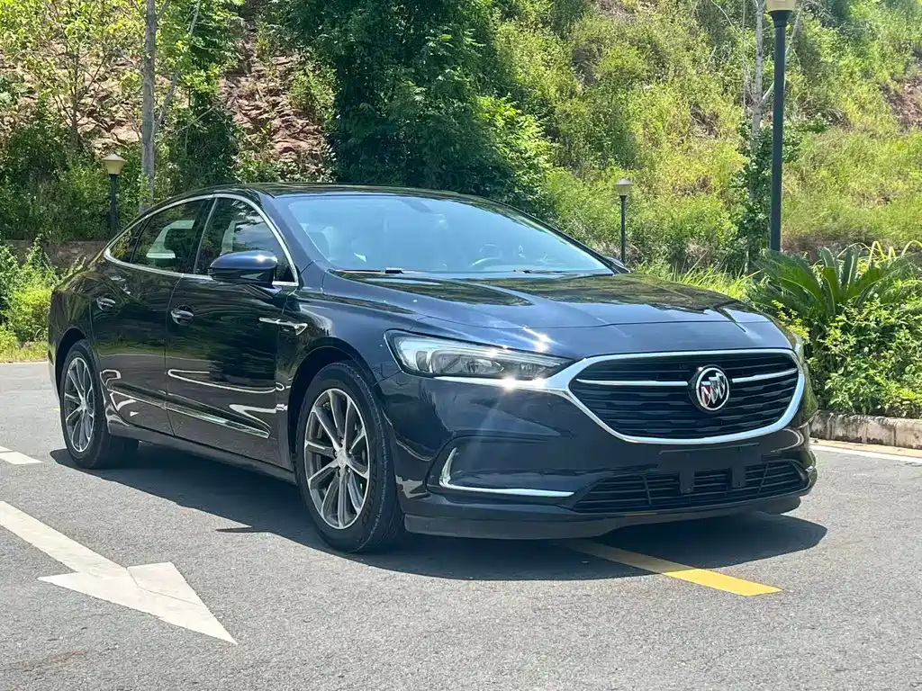 Buick LaCrosse 2020 652T Luxury