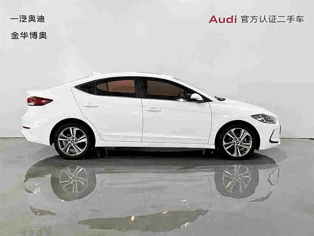 Hyundai Elantra — миниатюра 3