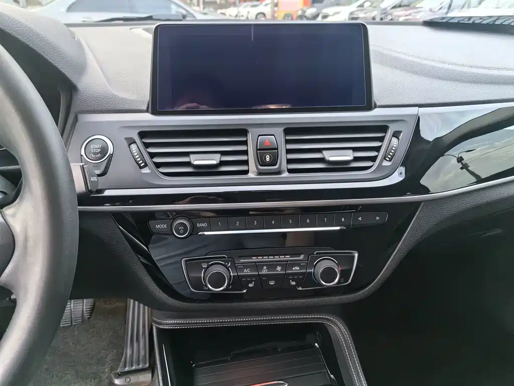 BMW 1 Series — миниатюра 14