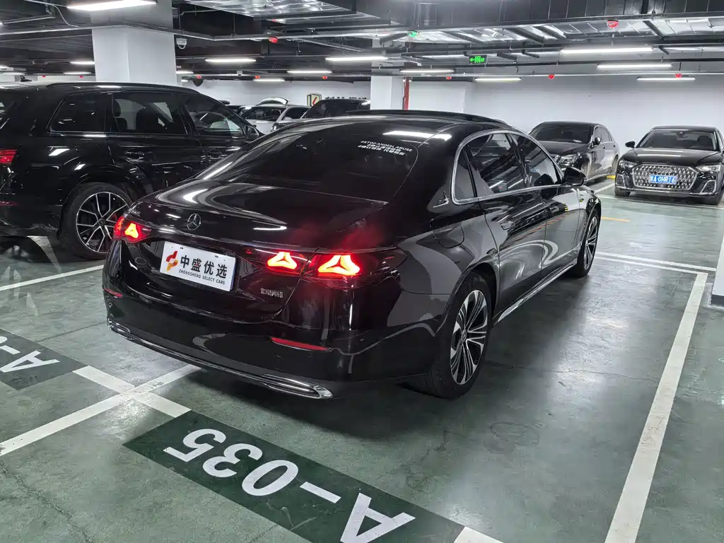 Mercedes-Benz E-Class — миниатюра 24