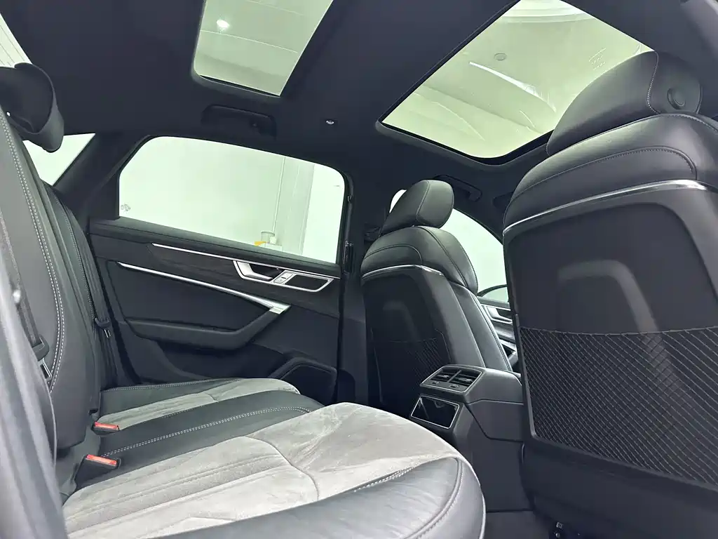 Audi A6L — миниатюра 15