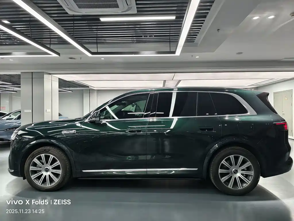 HONGMENG ZHIXING ASK THE WORLD M8