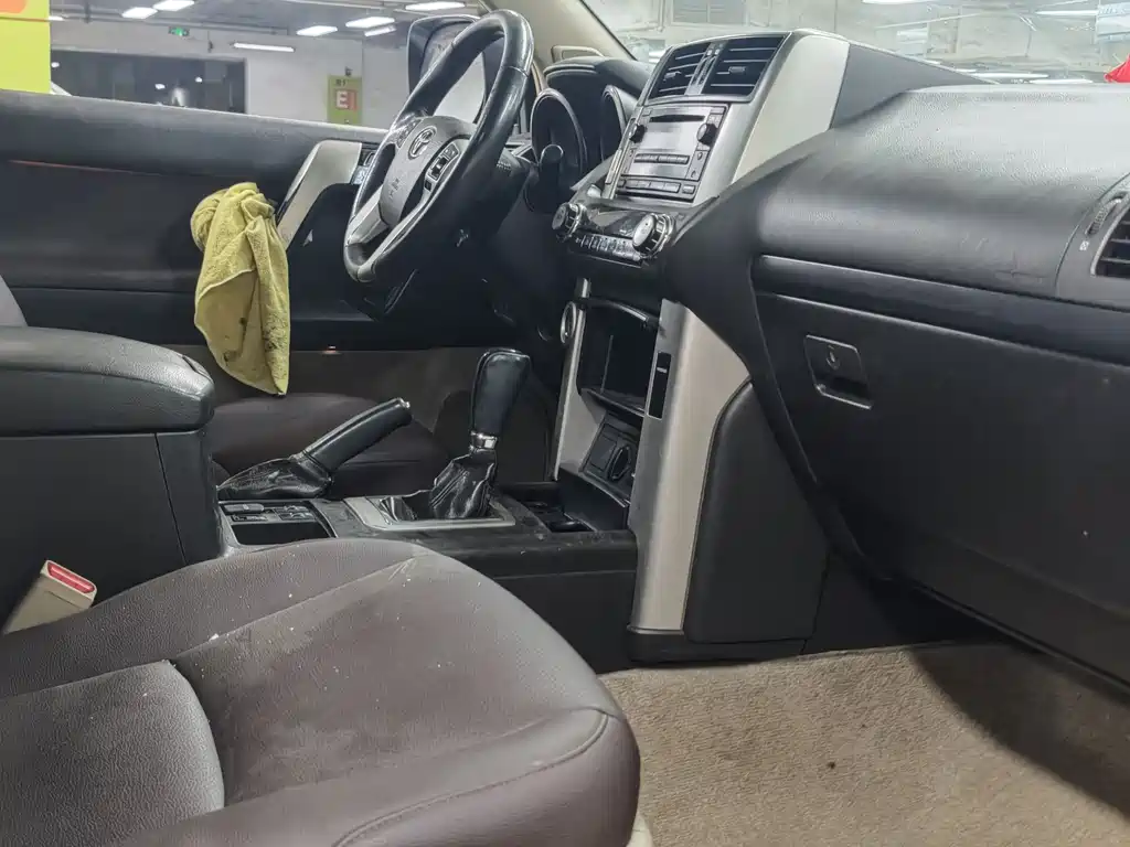 Toyota Land Cruiser Prado 2010 4.0L AT TX