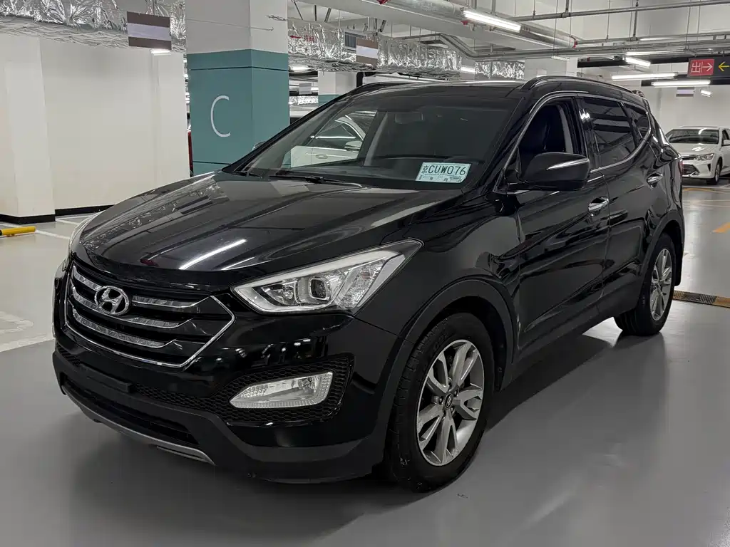 Hyundai Santa Fe 2013