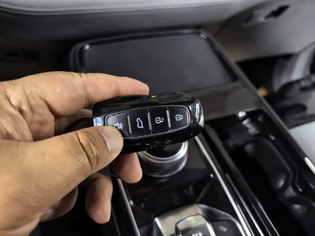 Ford Equator New Energy — миниатюра 17