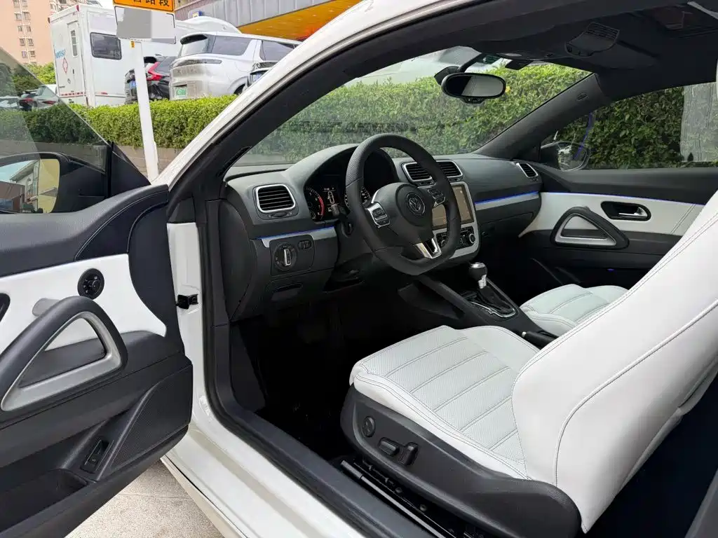 Volkswagen Scirocco — миниатюра 4
