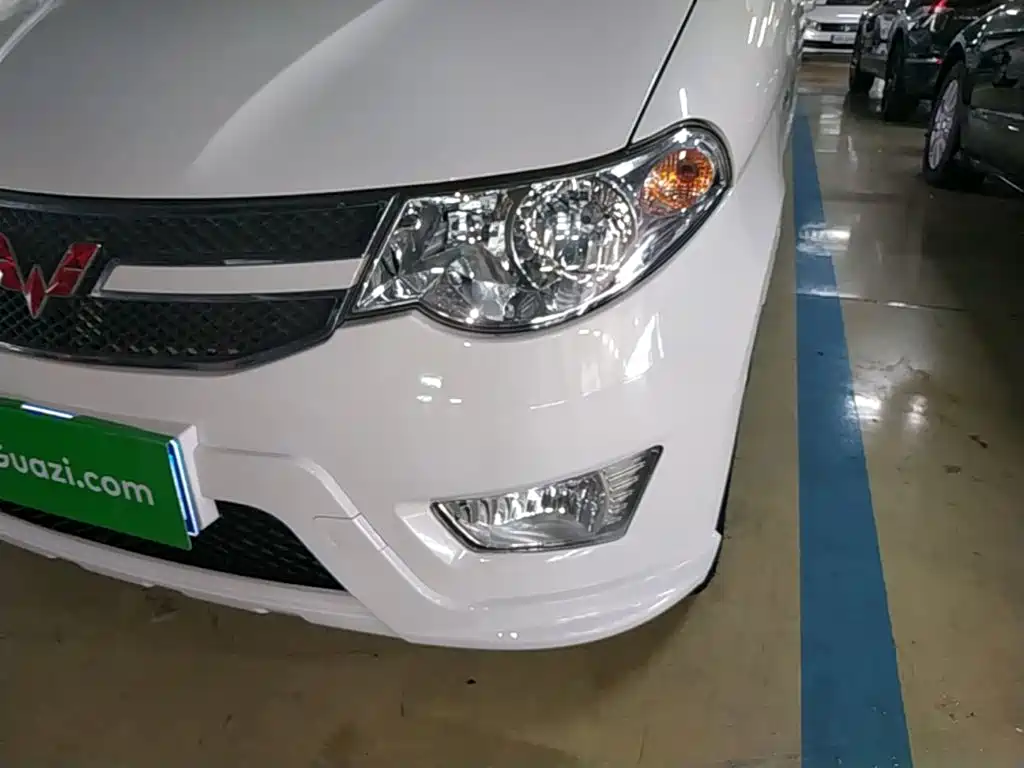 Wuling Hongguang — миниатюра 24