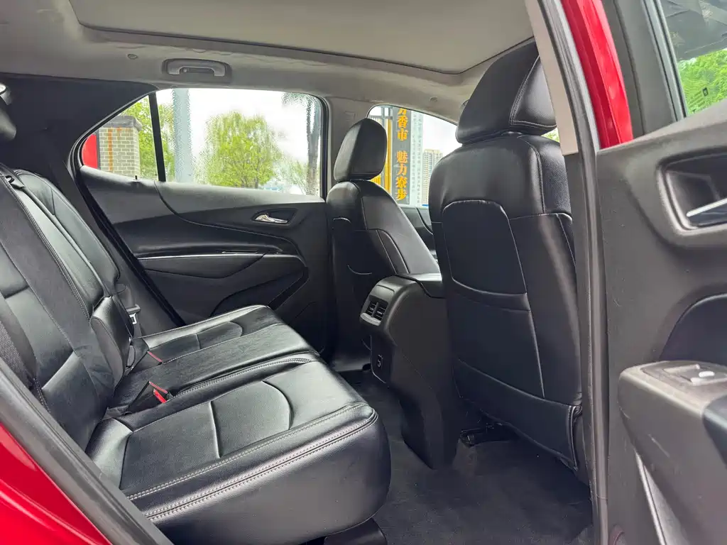 Chevrolet Equinox 535T Auto Speed Realm Edition, фото 11