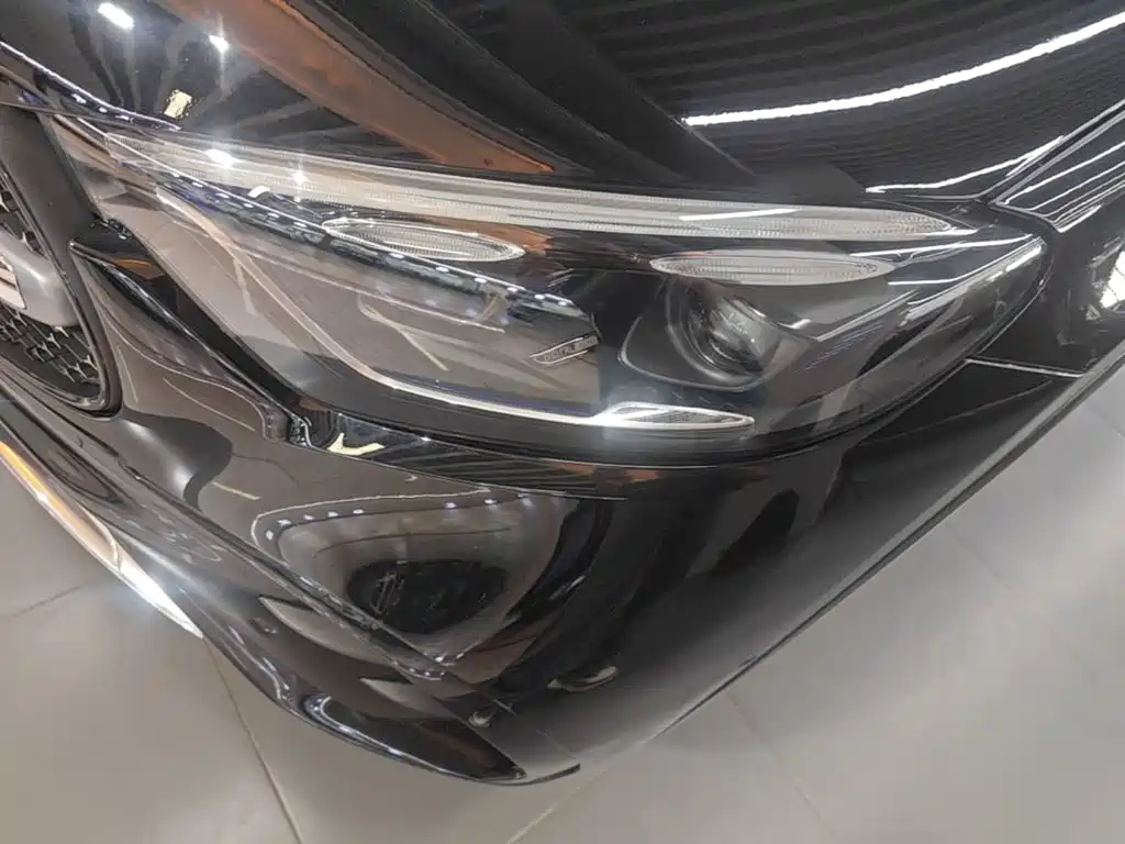Mercedes-Benz GLC — миниатюра 24