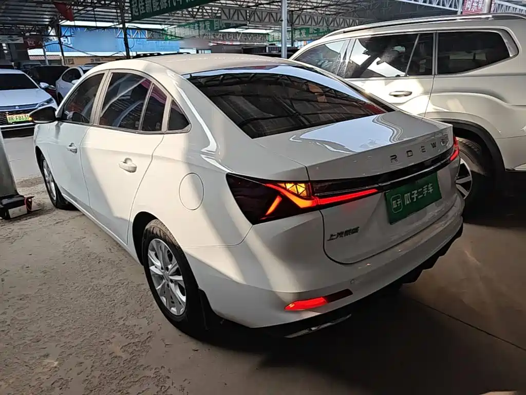 Roewe i5 — миниатюра 5