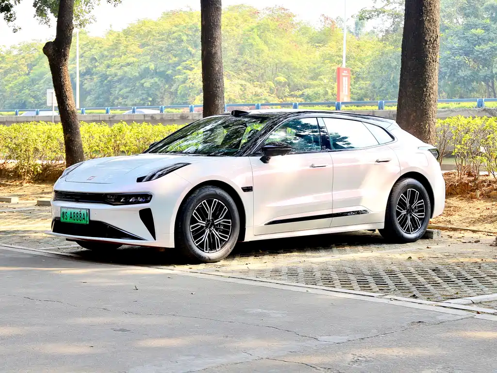 ZEEKR EXTREME KRYPTON 001