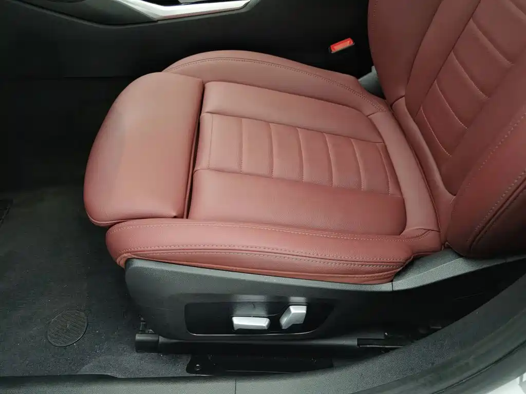 BMW 3 Series — миниатюра 20