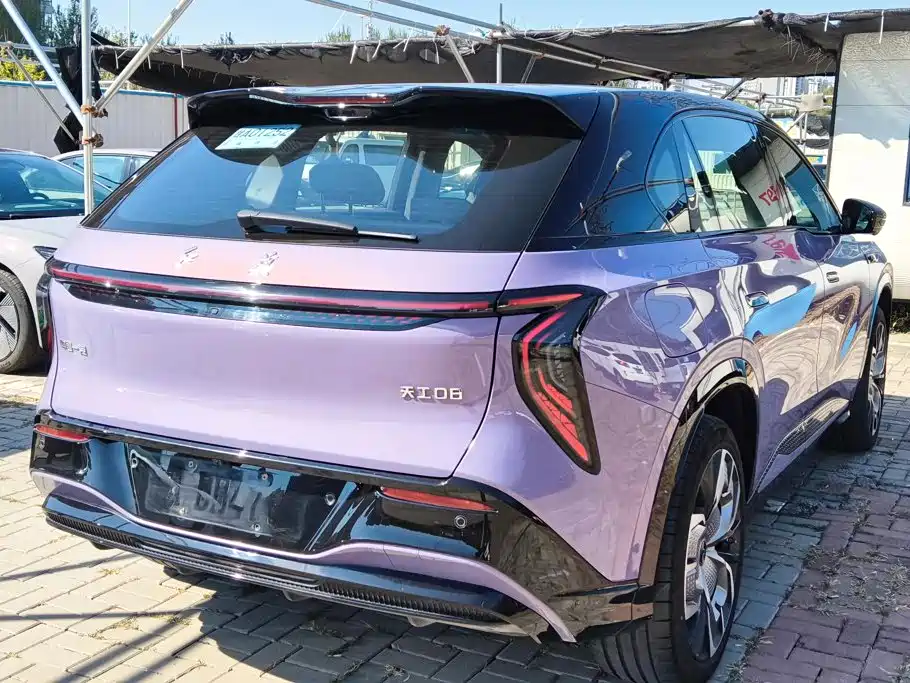 Hongqi Hongqi Tiangong 08 — миниатюра 3