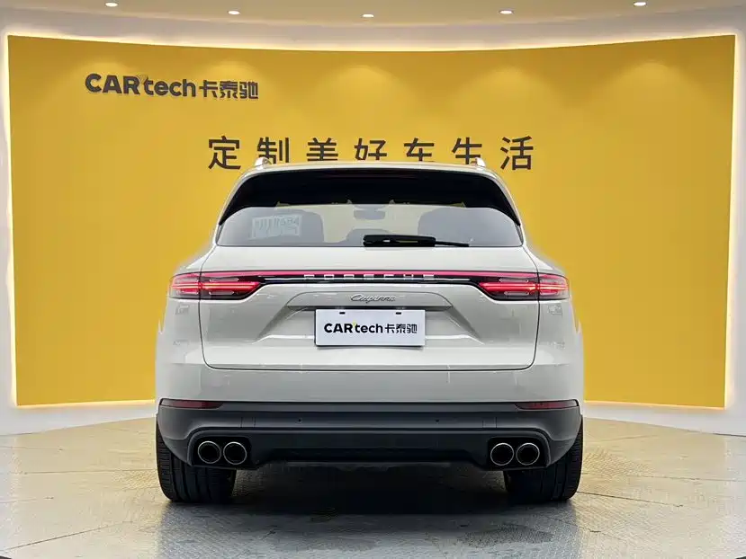 Porsche Cayenne — миниатюра 6