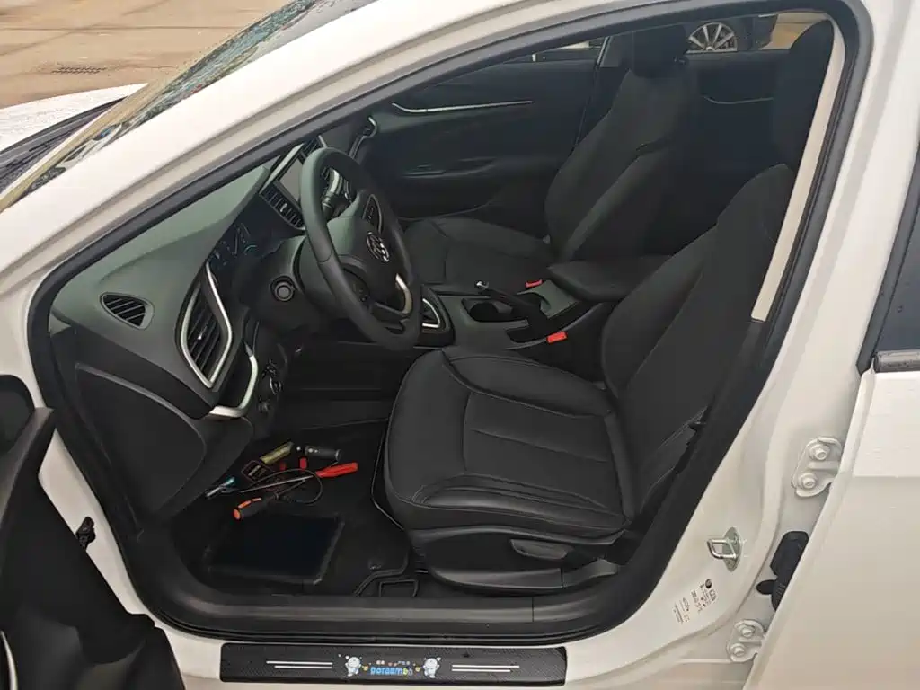 Buick Excelle — миниатюра 15