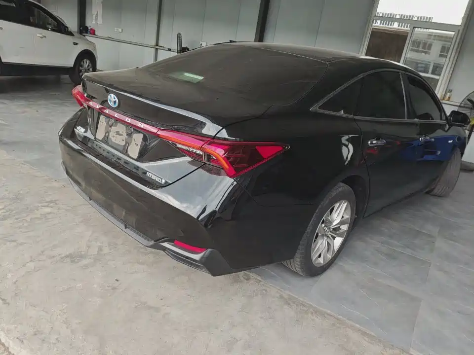 Toyota Avalon — миниатюра 6