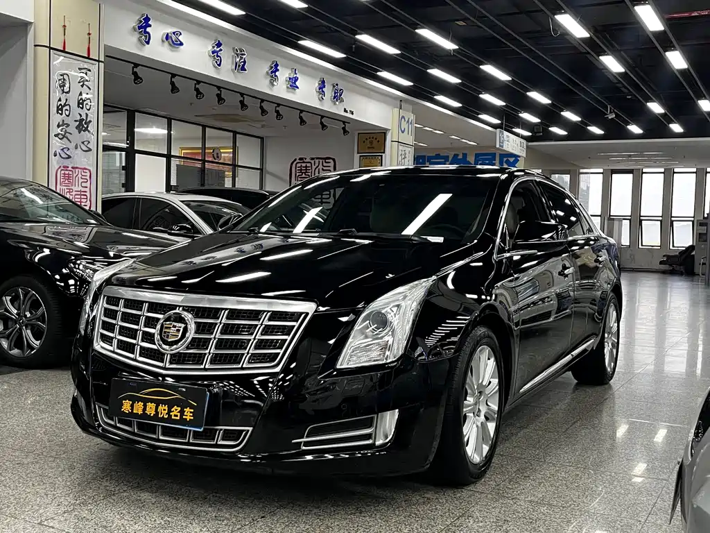 Cadillac XTS