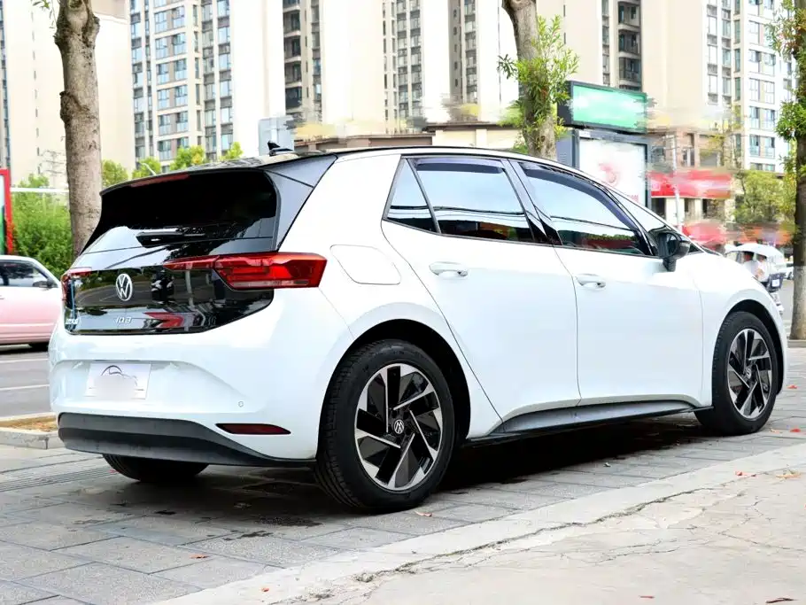 Volkswagen ID.3 — миниатюра 5