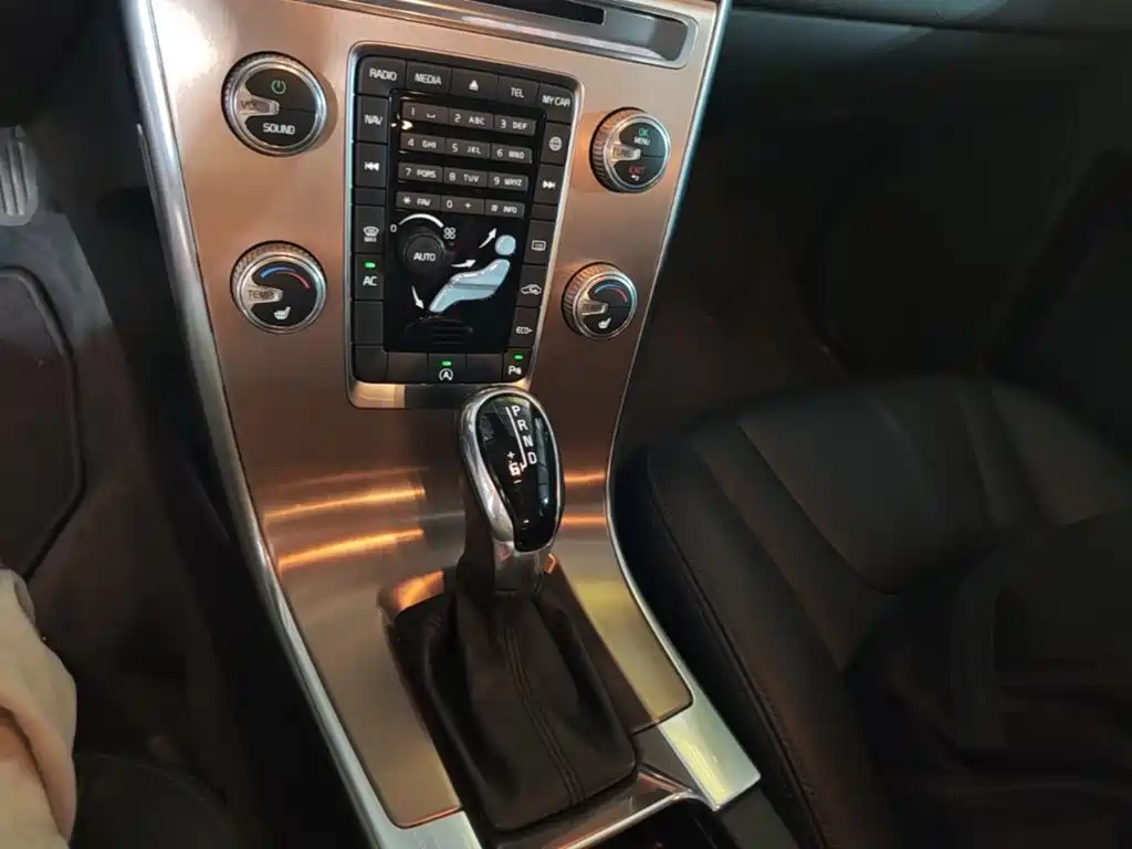 Volvo XC60 — миниатюра 14