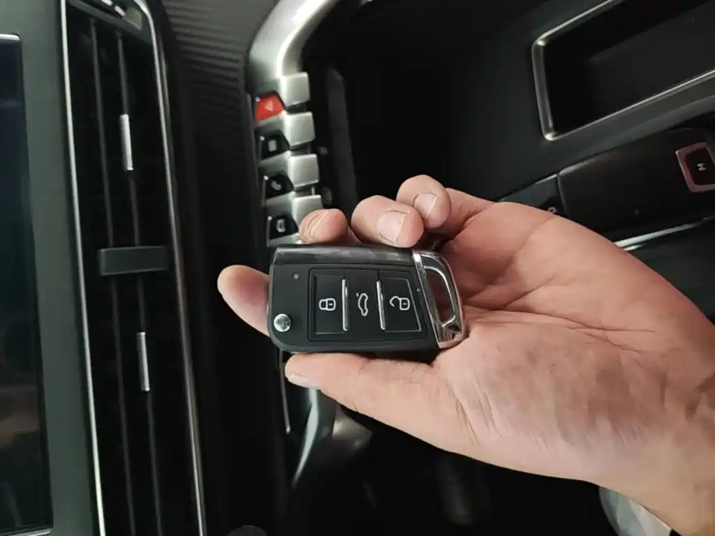 Peugeot 4008 — миниатюра 9