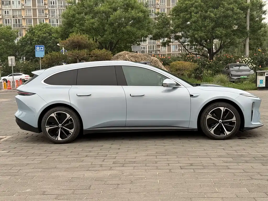 NIO ET5T 2024 75kWh Touring
