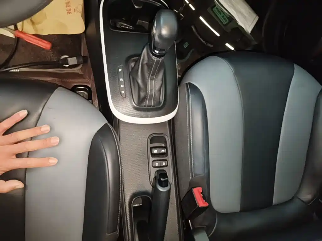 Roewe Clever — миниатюра 14