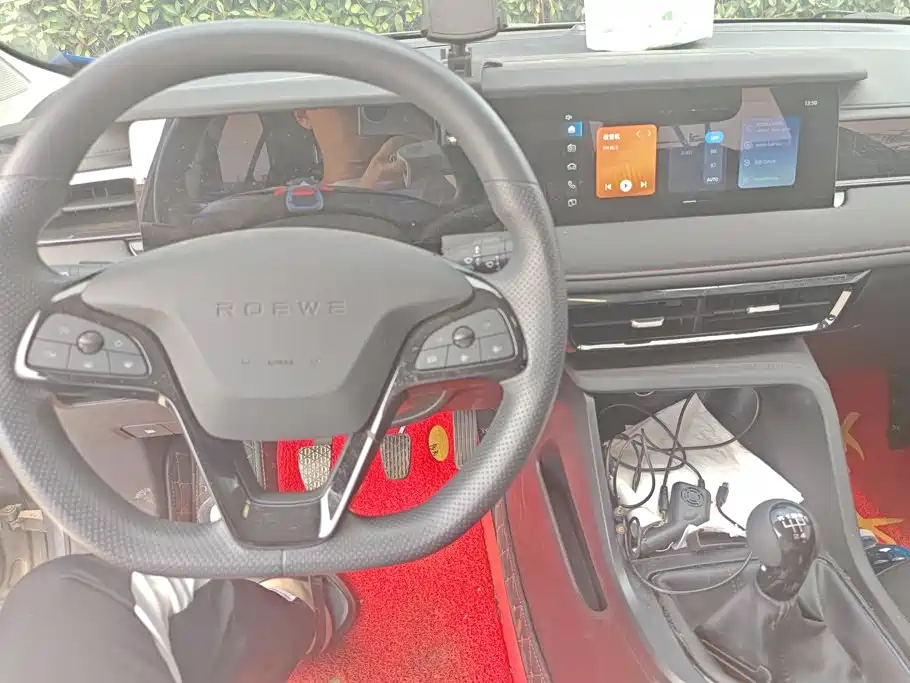 Roewe i5 — миниатюра 12