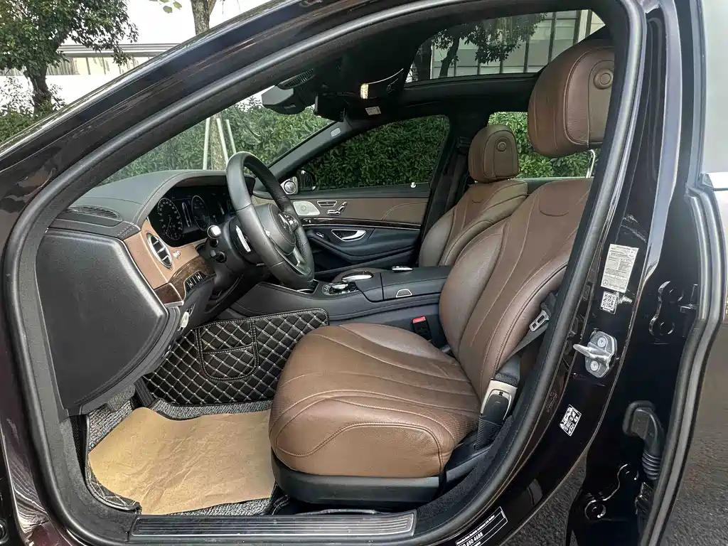 Mercedes-Benz S-Class — миниатюра 4