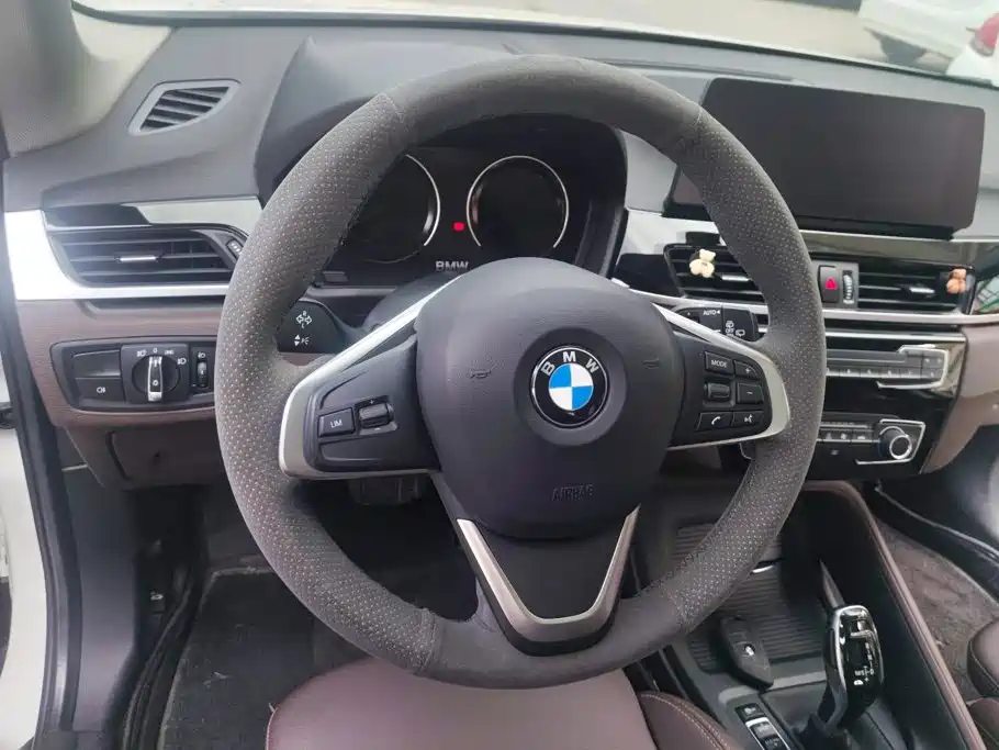 BMW X1 — миниатюра 15