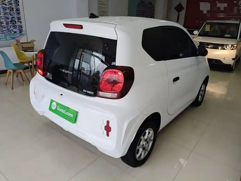 Roewe Clever — миниатюра 7