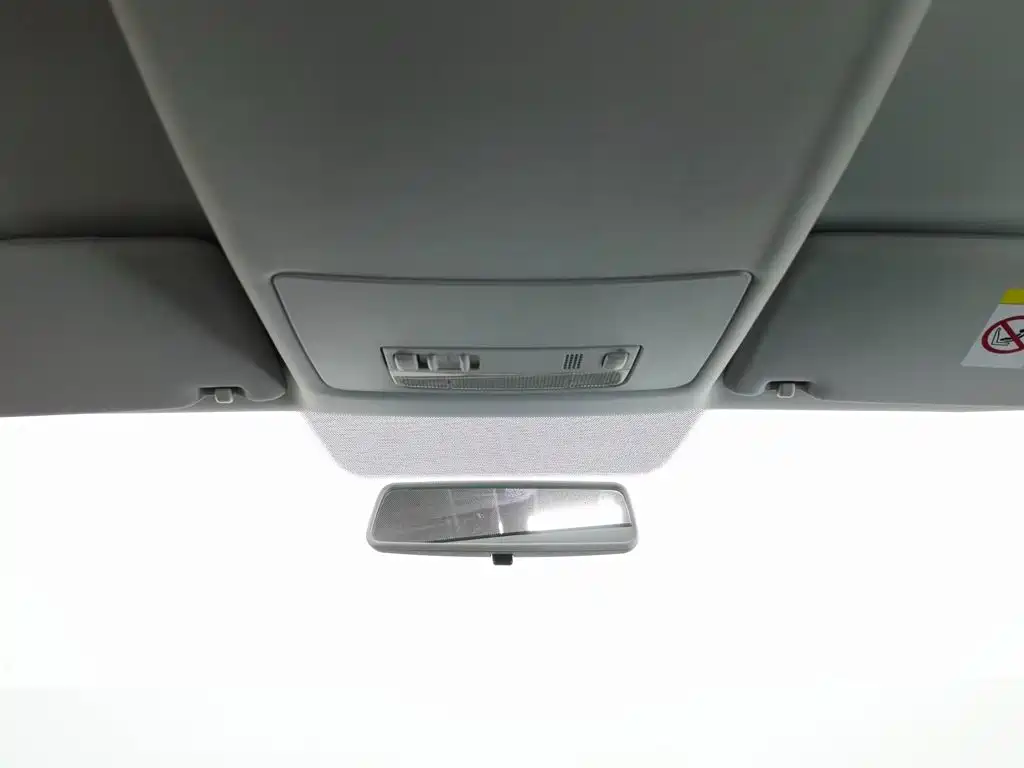 Volkswagen Touran — миниатюра 24
