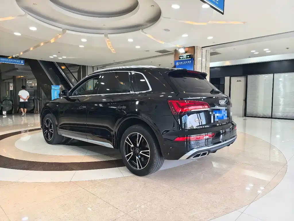 Audi Q5L — миниатюра 13