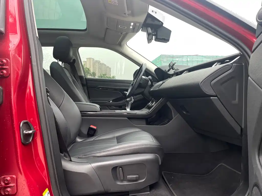 Land Rover Evoque — миниатюра 12