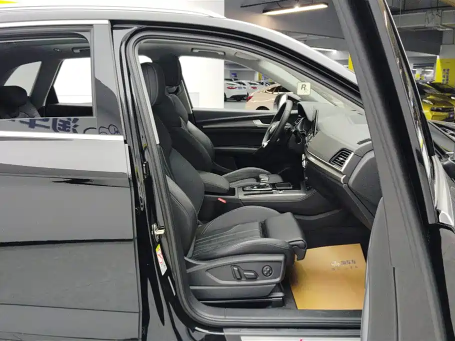 Audi Q5L 2022 40T Luxury
