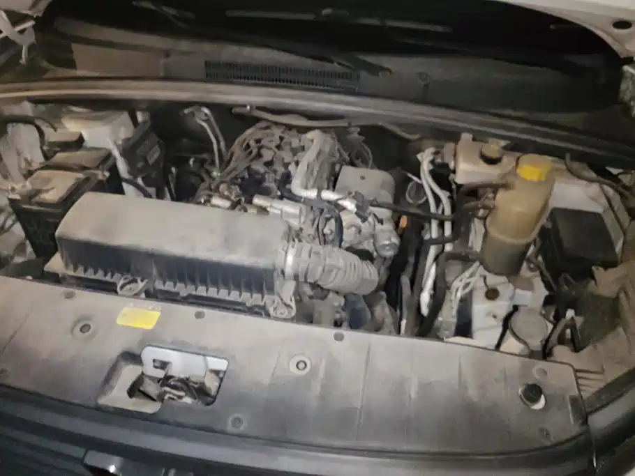 Wuling Hongguang PLUS — миниатюра 10