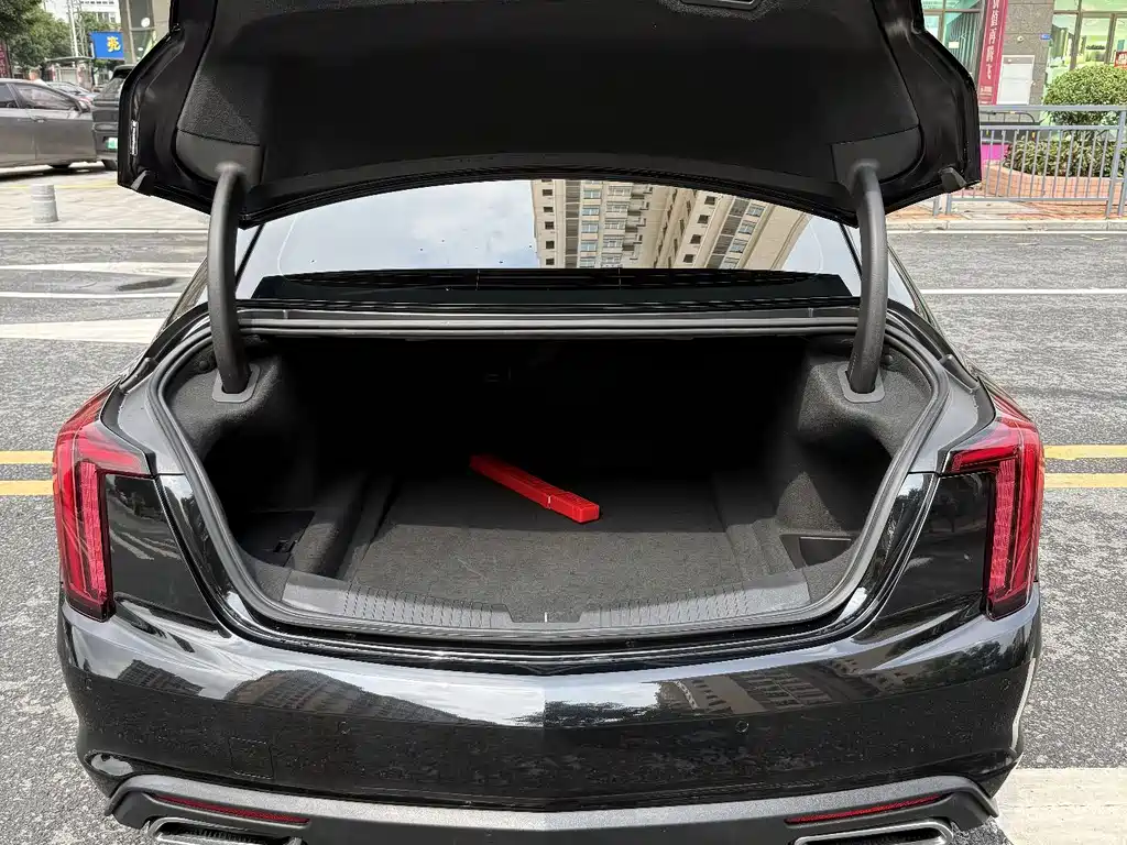Cadillac CT5 — миниатюра 20