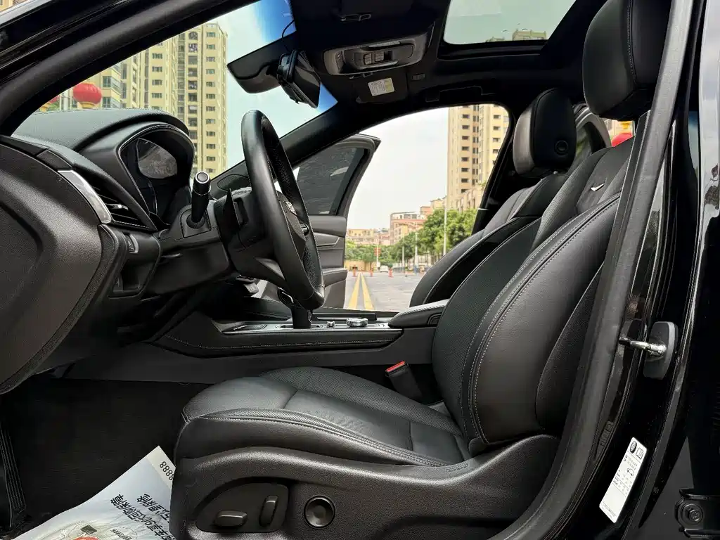Cadillac CT5 — миниатюра 22