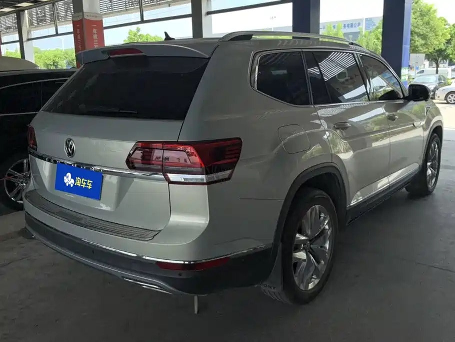 Volkswagen Teramont — миниатюра 3