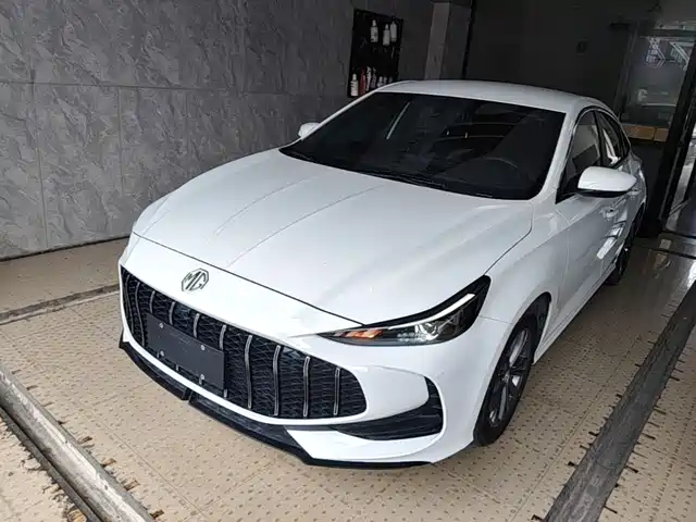 2025 MG MG5 / GT